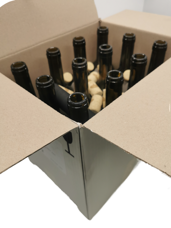 12 x 750Ml Cork Neck Wine Bottles Kit with Cork and shrink sleeves